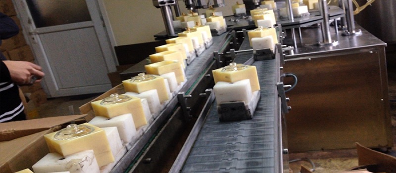 Parfume Filling Machine